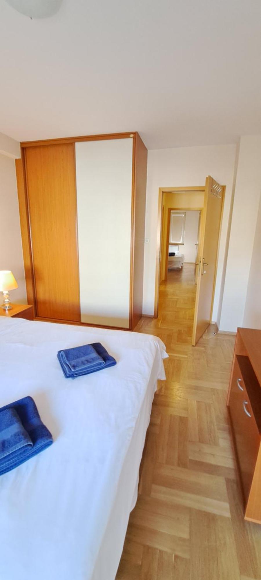 Golden Delight Central Apartment Skopje Bagian luar foto